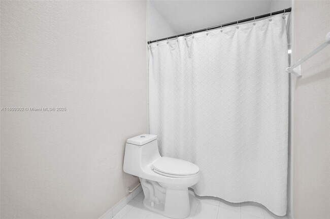 Building Photo - 2767 W 69th Terrace