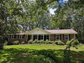 Building Photo - 4344 Old Suwanee Rd