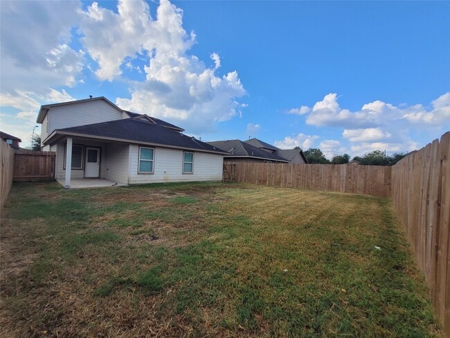 Building Photo - 13911 Cypress Meadows Dr