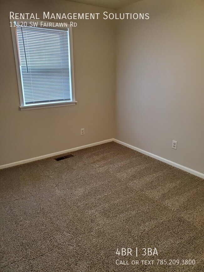 Building Photo - *SPACIOUS COUNTRY LIVNG* 11820 SW Fairlawn...