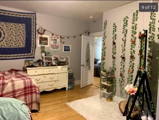 Building Photo - 36 Main St