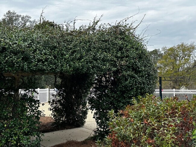 Building Photo - 4895 Heritage Park Blvd