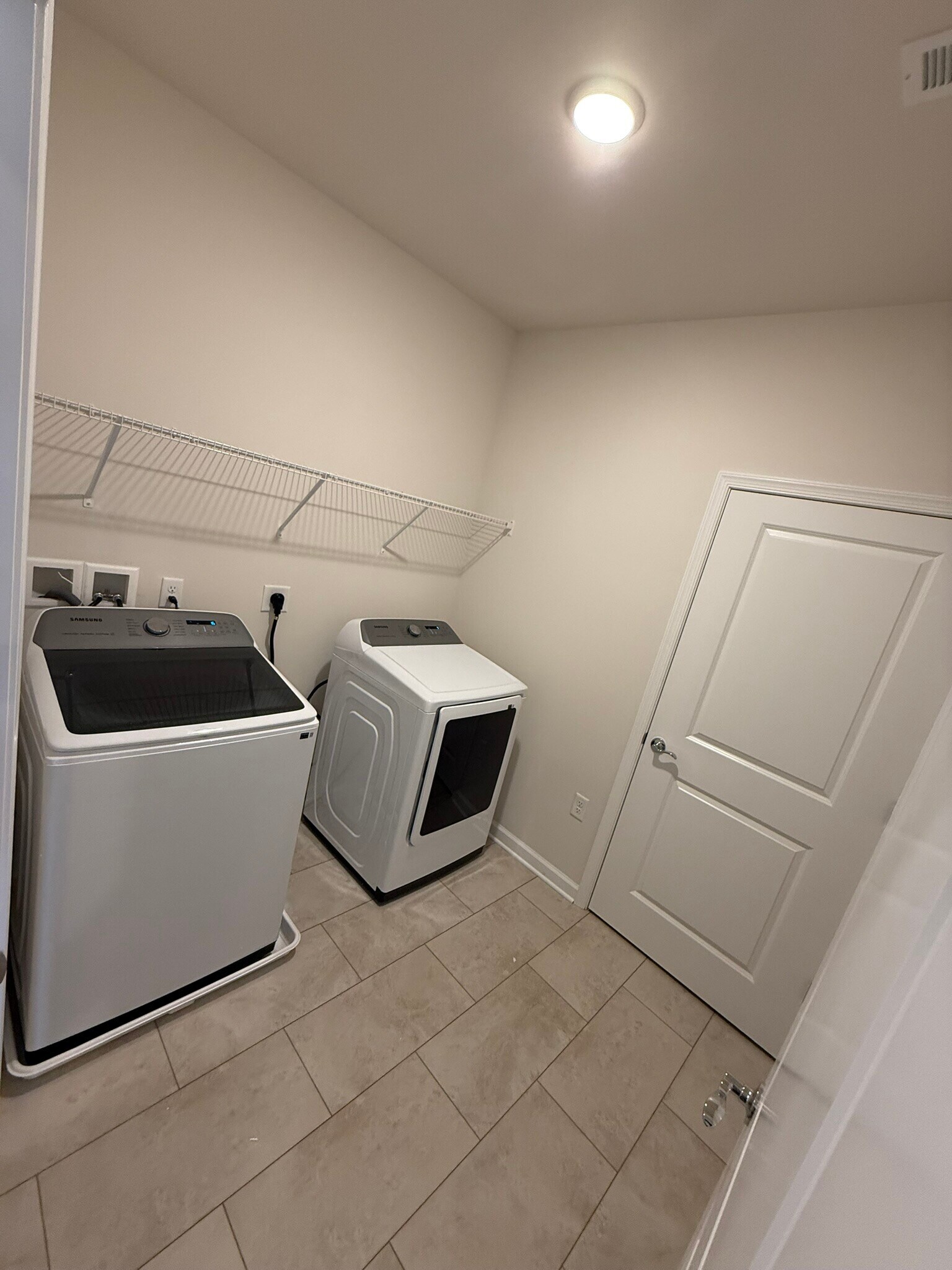 Laundry Room - alternate view - 1 Culvert Dr