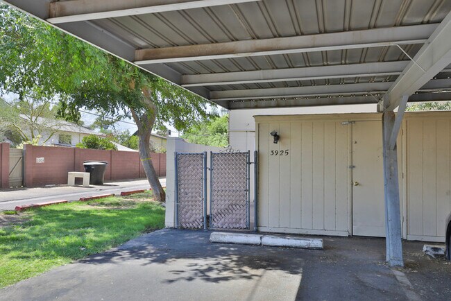 Building Photo - 3925 S Mill Ave
