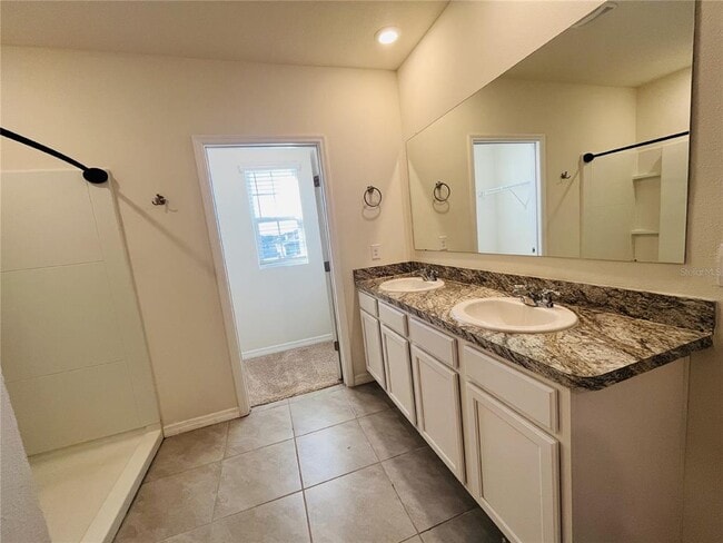 Building Photo - 507 Auburn Grove Terrace