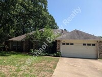 Building Photo - Beautiful home