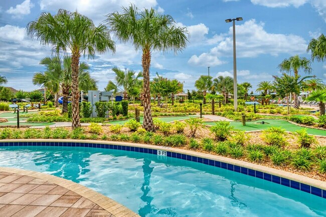 Building Photo - 4821 Kings Castle Cir