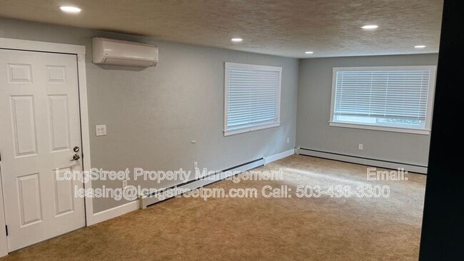 Building Photo - 2995 Fir Oaks Dr SW