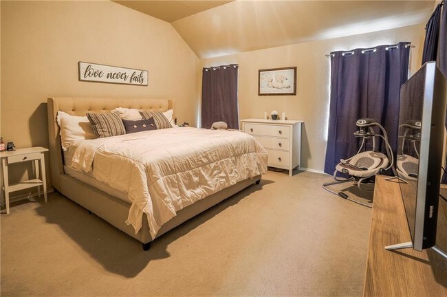 Building Photo - 10705 Casitas Dr