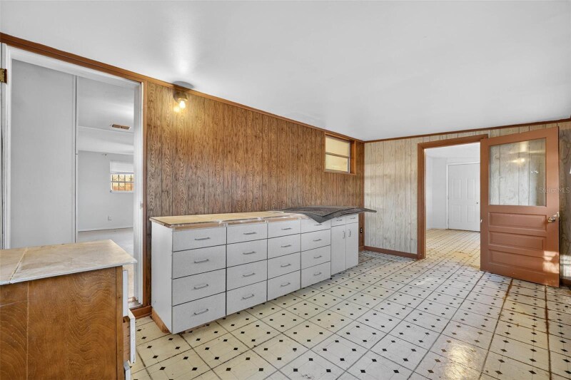 Building Photo - 614 Spruce St