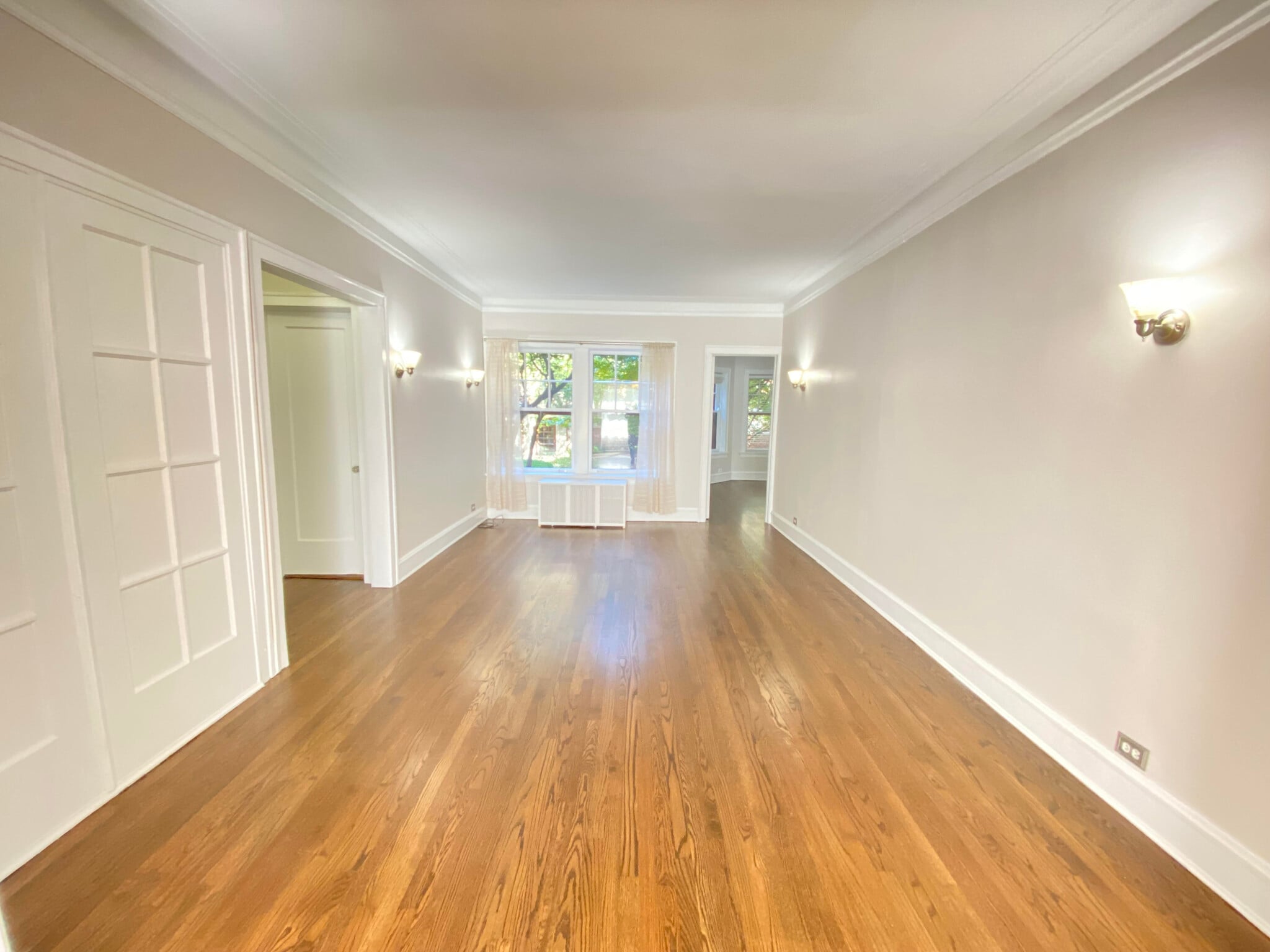 Dining to Living view - 834 Hinman Ave