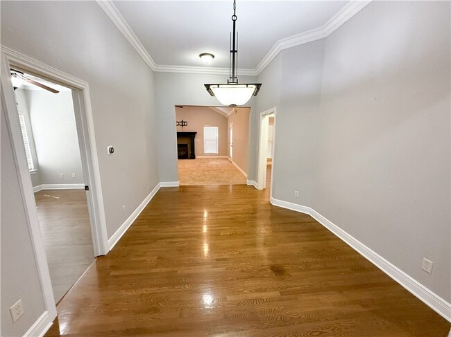 Building Photo - 6665 W Valley View Rd