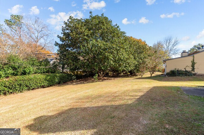 Building Photo - 236 Mateo Walk