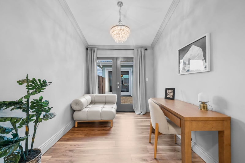 Building Photo - 5842 Soledad Mountain Rd