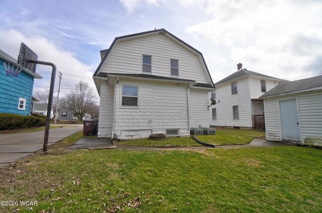 Building Photo - 1141.5 N Main St