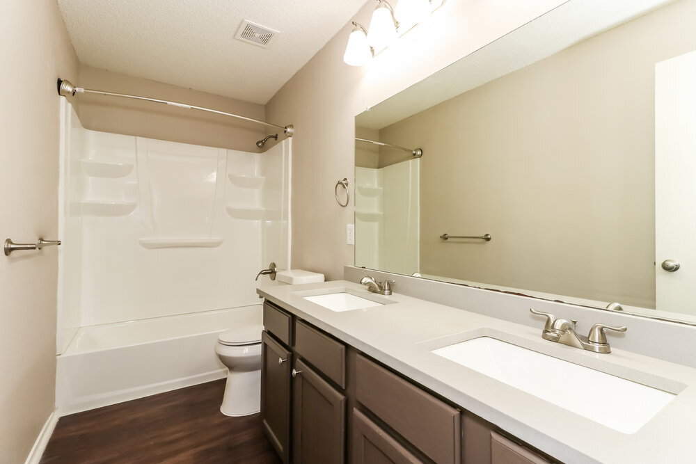 Building Photo - 8750 Gray Fox Ct