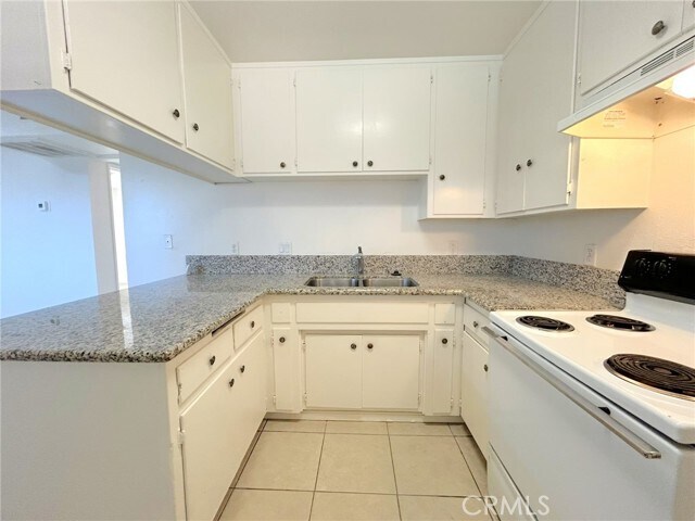 Building Photo - 2778 Conejo Dr