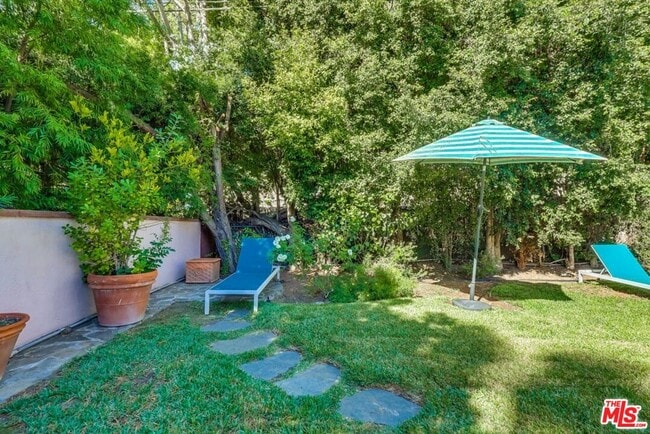 Building Photo - 13203 Dewey St