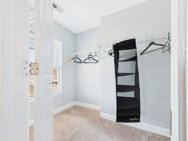 Building Photo - 13820 Netherton Ln