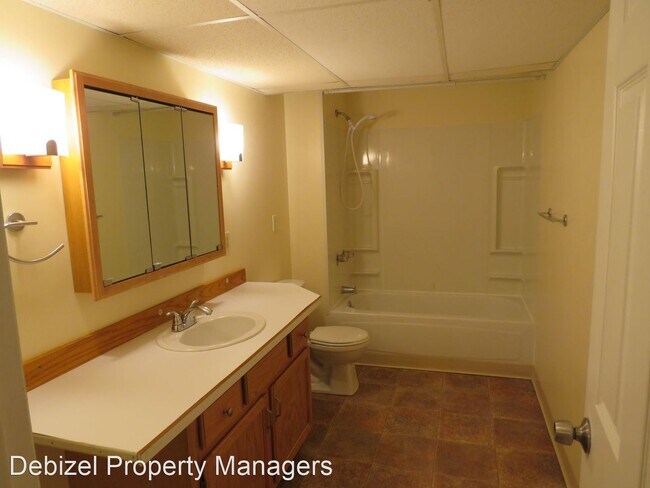 Building Photo - 5 br, 3 bath House - 3234 Jack Burke Lane
