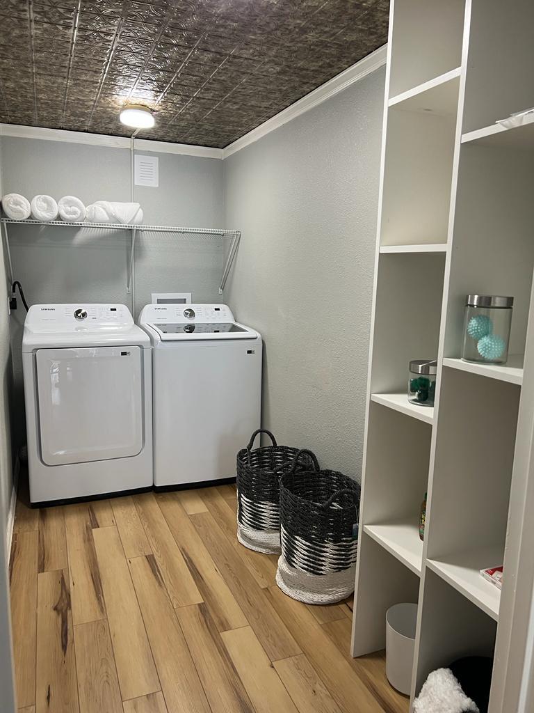 Walk in Laundry room - 725 N Tejon St
