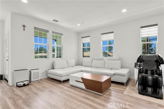 Building Photo - 6902 Sagebrush Cir