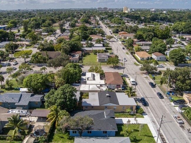 Building Photo - 1468 NW 51st St