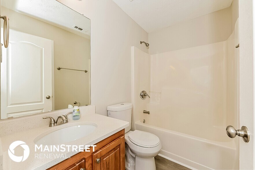 Building Photo - 7507 Garnet Dr
