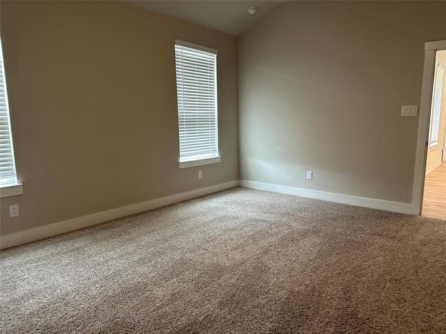 Building Photo - 3535 Gore Creek Dr