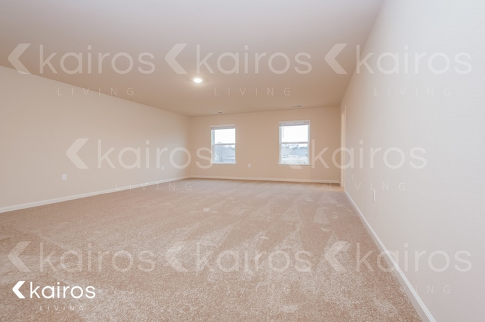 Building Photo - 1041 Pilgrim Ln