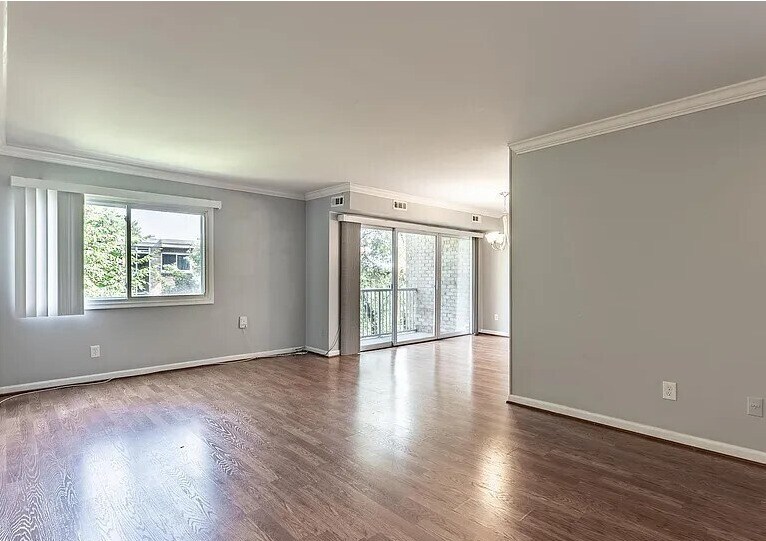 Building Photo - 2908 Kings Chapel Rd