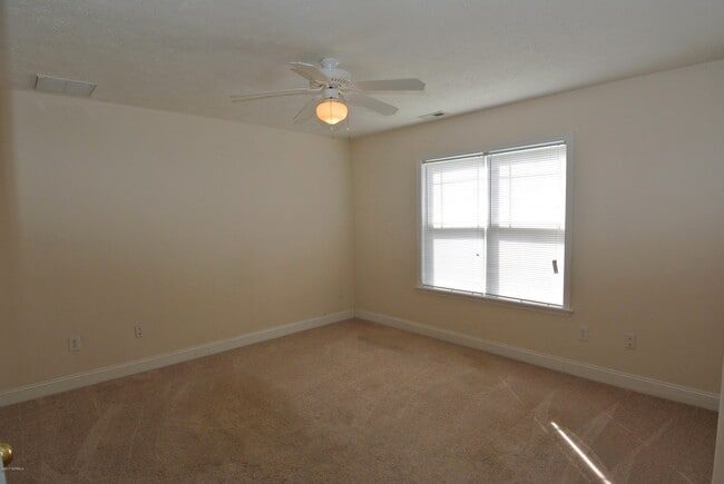 Building Photo - 4031 Arbor Green Way