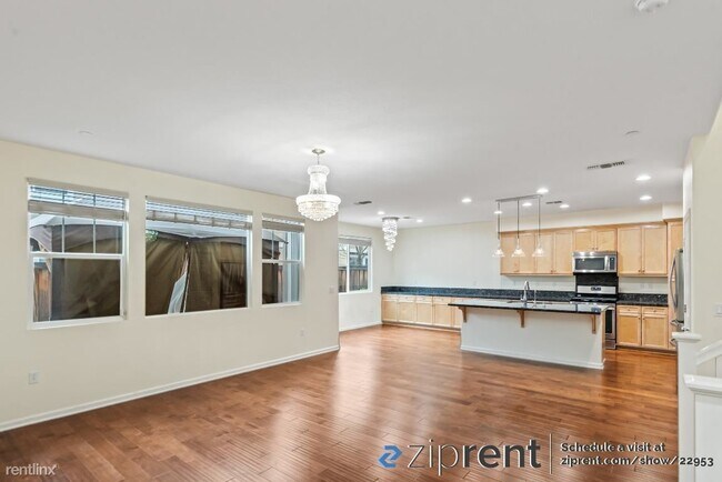 Building Photo - 5 br, 3 bath House - 334 Pacifica Drive, B...