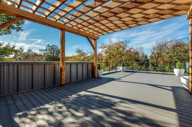 Building Photo - 4414 Abbott Ave