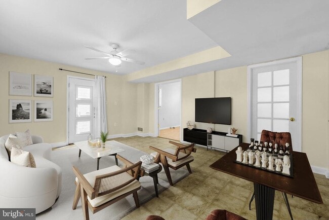 Building Photo - 6504 Stratford Rd