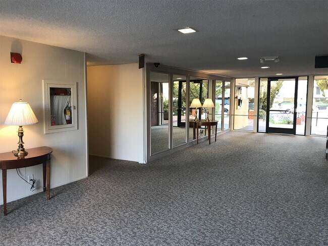Building Photo - 1550 Frontera Way