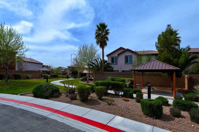 Building Photo - 5332 N Carlsbad Heights St