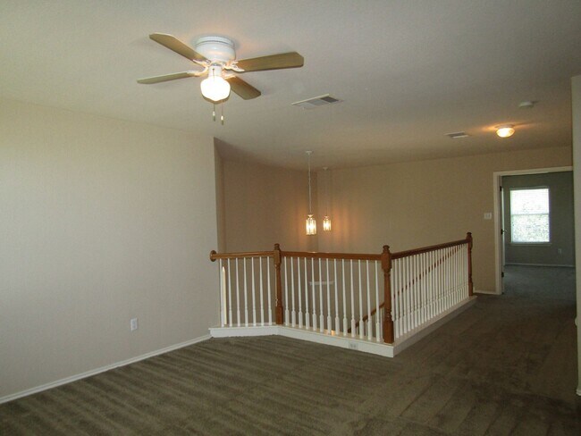 Building Photo - 593 Cullen Blvd
