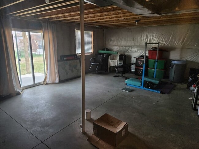 Building Photo - 4175 Cheyenne Ct