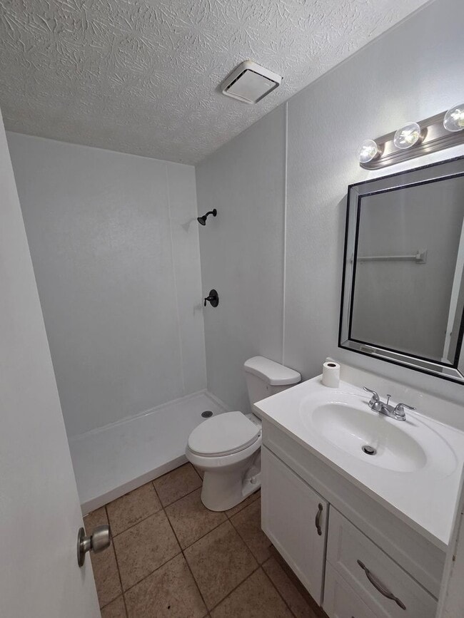 Building Photo - Duplex apartment