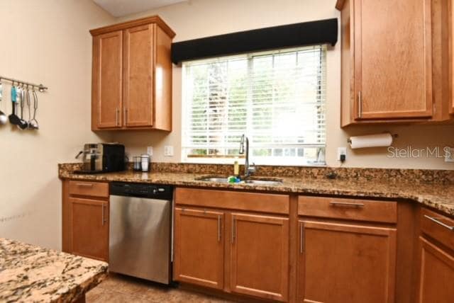 Building Photo - 2479 Passamonte Dr