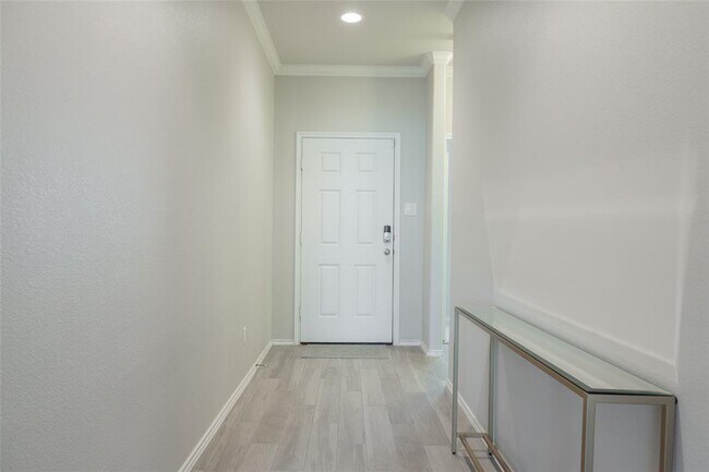 Building Photo - 767 Hoot Owl Ln S