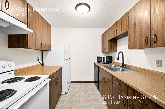 Building Photo - 8394 Jasmine St