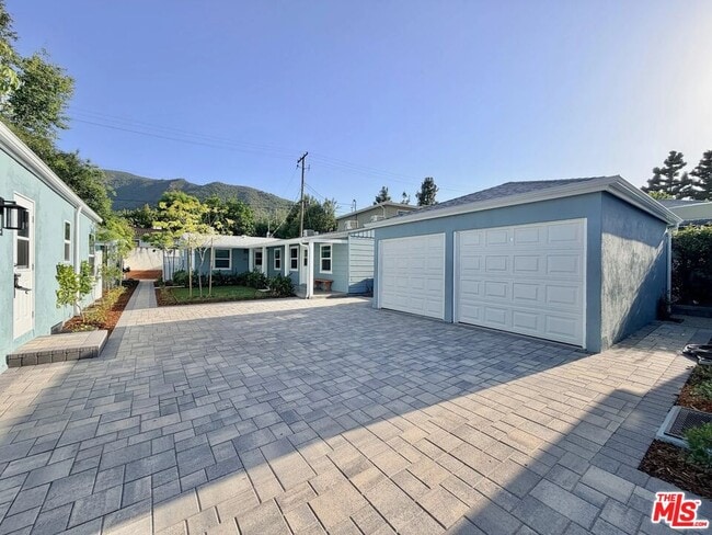 Building Photo - 501 S Gaylord Dr