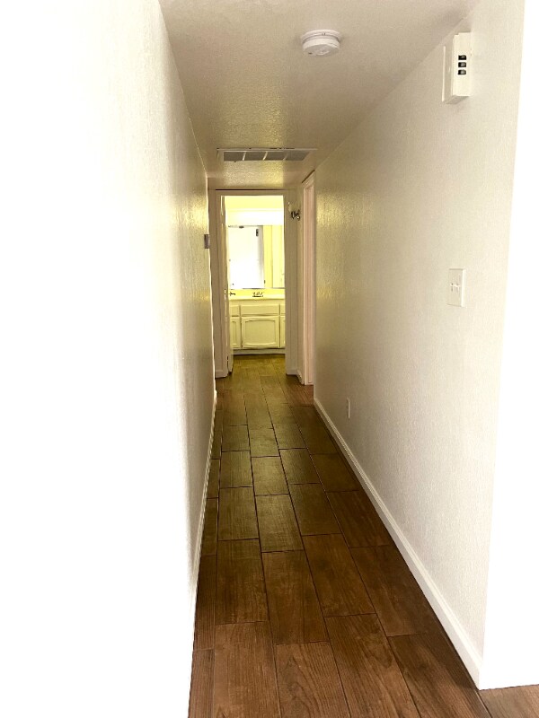 Building Photo - 4312 White Ln