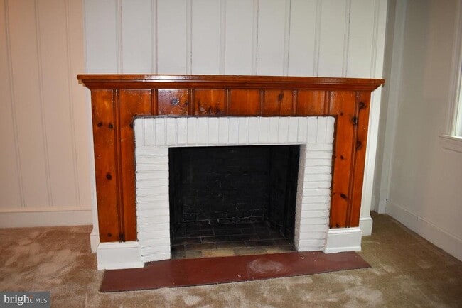 Building Photo - 9062 Washington St