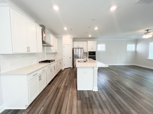 Building Photo - Like new 4BR house in Tryon, Wake Forest
