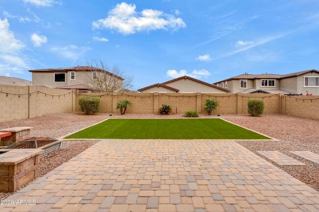 Building Photo - 1671 N 214th Ave