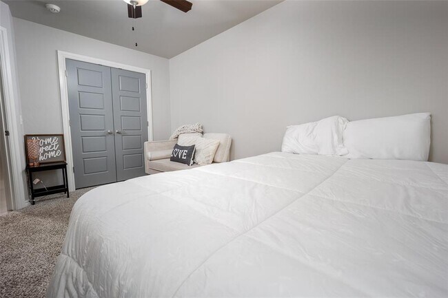 Building Photo - 18644 Groveton Blvd