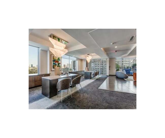 Building Photo - The Bowie | Up to 6 Weeks Free | Posted 10...